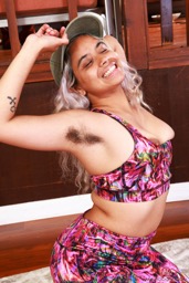 Mature & MILF Hairy Pussy Pics