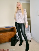 Mature Pussy Pics
