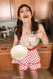Mature Pussy Pics