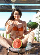 Naked Milf & Moms FTV Pictures