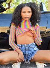 Naked Milf & Moms FTV Pictures