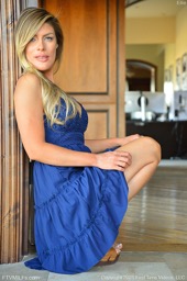 Naked Milf & Moms FTV Pictures